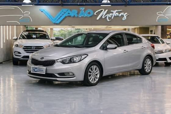 KIA CERATO 1.6 SX 16V FLEX 4P AUTOMÁTICO KIA CERATO 1.6 SX 16V FLEX 4P AUTOMÁTICO